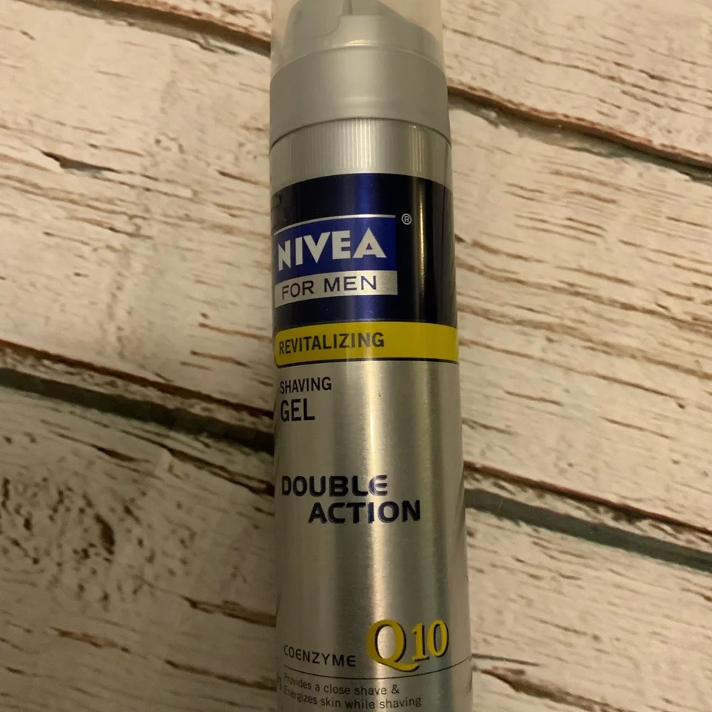 Nivea for Men Revitalizing Double Action Shaving Gel 7 oz Coenzyme Q10 RARE.‎